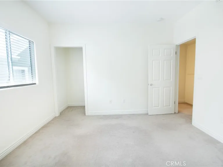 3662 Clarington Ave #3 — Photo 11