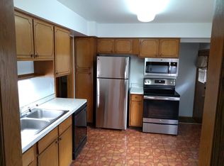 8705 W 35th St, Saint Louis Park, MN 55426