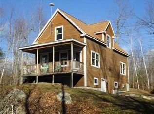 5 River Rd, Raymond, ME 04071