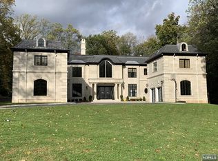 5 Denison Dr, Saddle River, NJ 07458