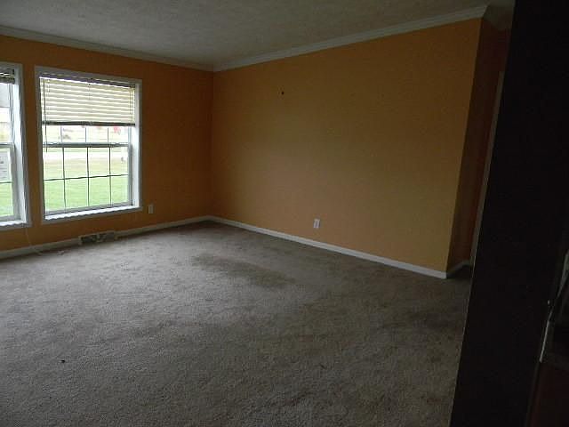 2nd image of 6542 Howards Dr