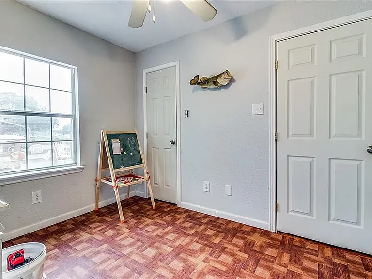 3330 FM 2931 — Photo 5