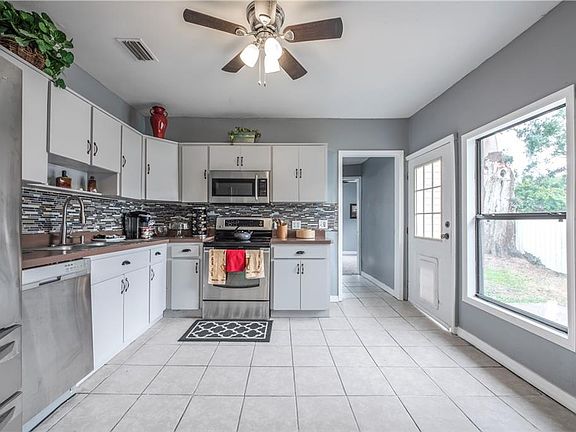 3rd image of 508 N Merrin St