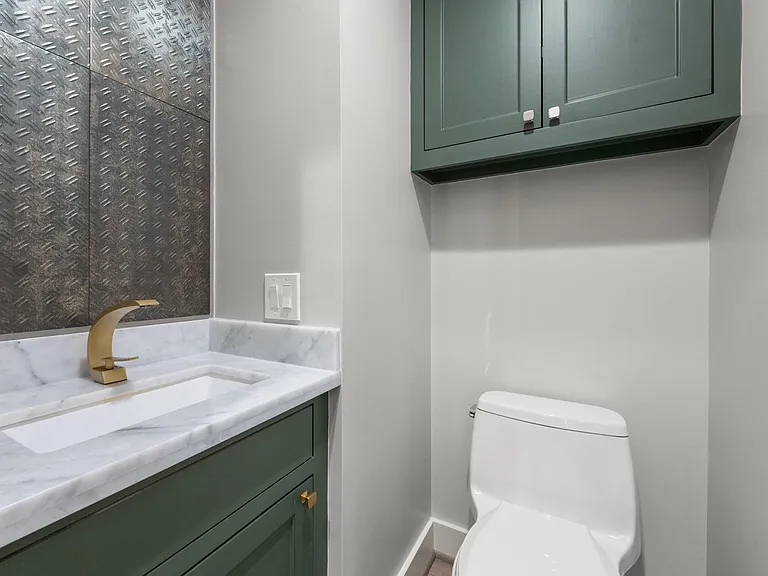 10257 Bridgeland Ln — Photo 15
