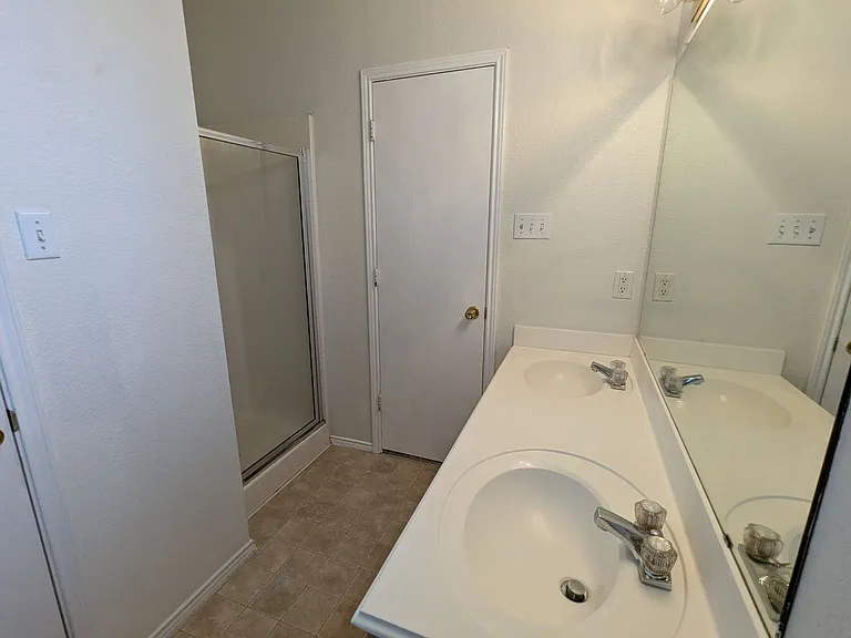 6425 Rainwater Way — Photo 14