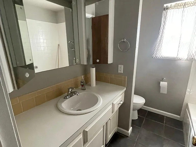 15 Preston Cir — Photo 16