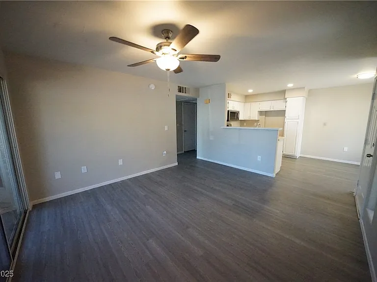 5710 E Tropicana Ave #1060 — Photo 4