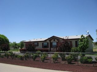 5 Totanka Dr, Los Lunas, NM 87031
