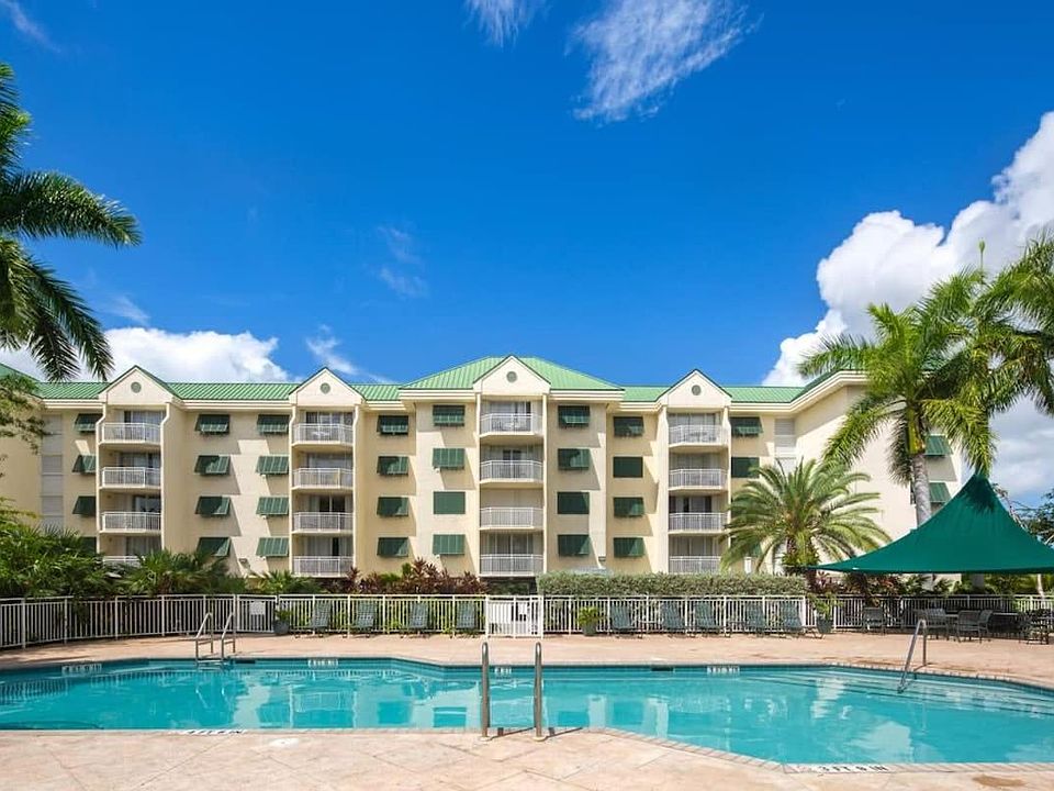 1st image of 3625 Seaside Dr #306