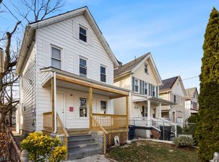320 Lee Pl, Plainfield, NJ