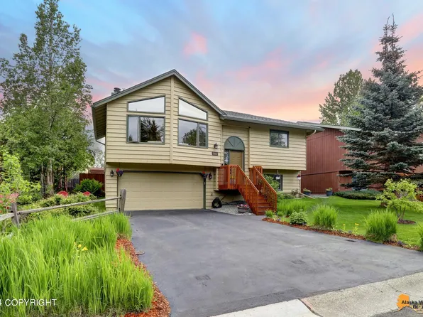 7841 Casey Cir, Anchorage, AK 99507