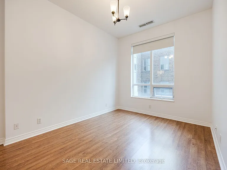 212 Eglinton Ave E #205 — Photo 15