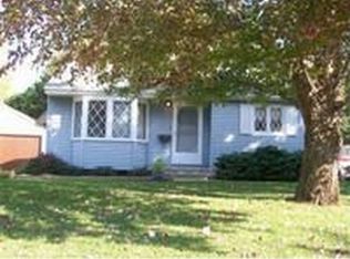 1913 Summit St, Marshalltown, IA 50158