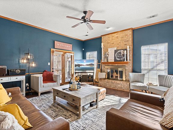 2nd image of 7412 Primrose Dr NW