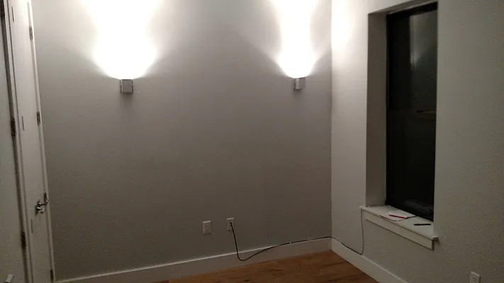 Rented by Nooklyn NYC LLC | media 45