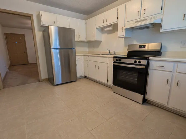 103 Forrest St APT B, Ashland City, TN 37015