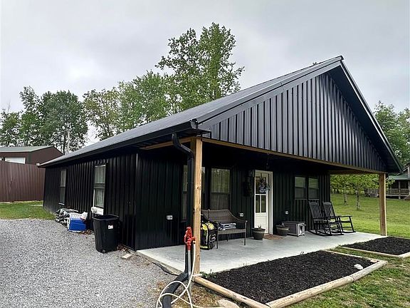 2nd image of 420 Biggs Rd