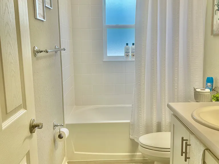 315 Lily Ln — Photo 20