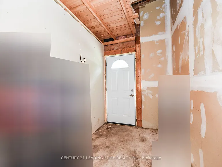388 Leacock Dr — Photo 35