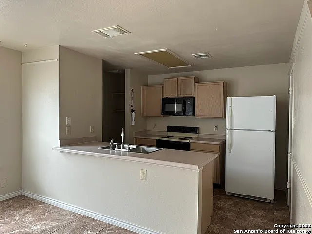 5022 River Kenton — Photo 6