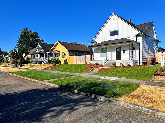 One of the largest lots on the block