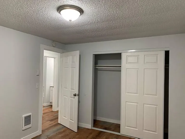 142 Jefferson St — Photo 25