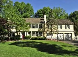 6610 Wenonga Ter, Mission Hills, KS 66208