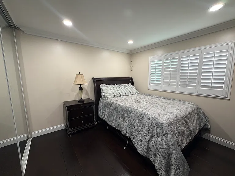 920 Sprucelake Dr — Photo 2