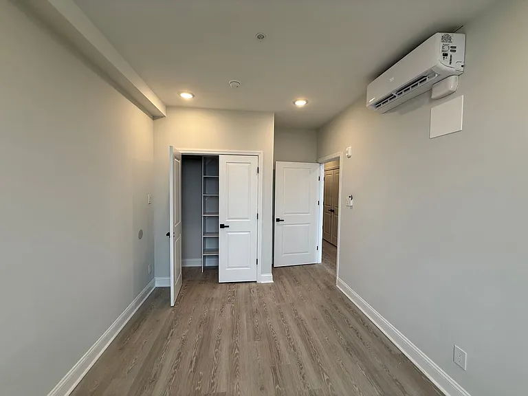 The Views at Ludlow Crossing — Photo 18