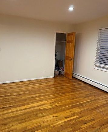 3rd image of 14728 22nd Ave #1A
