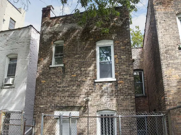 2253 Tiebout Avenue image 5 of 8