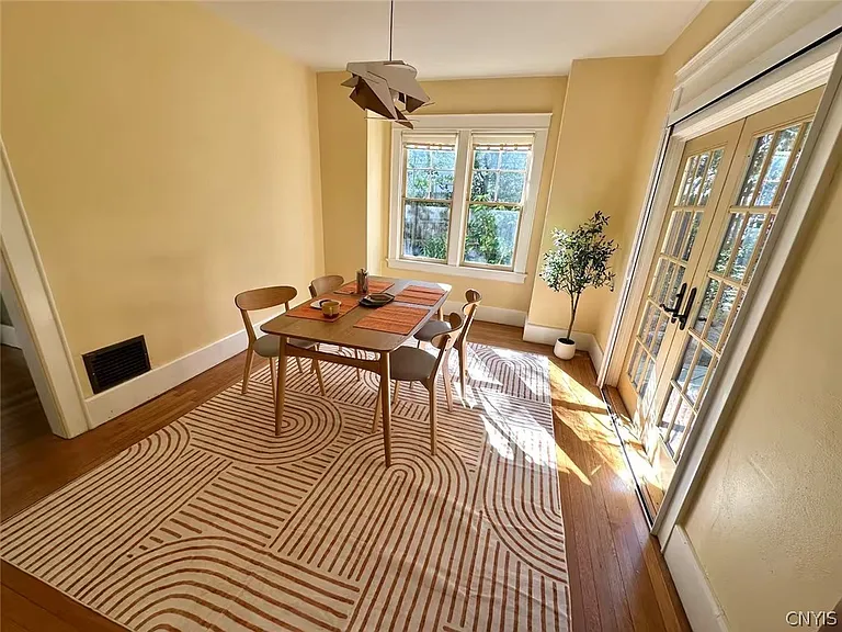 608 Ackerman Ave — Photo 12