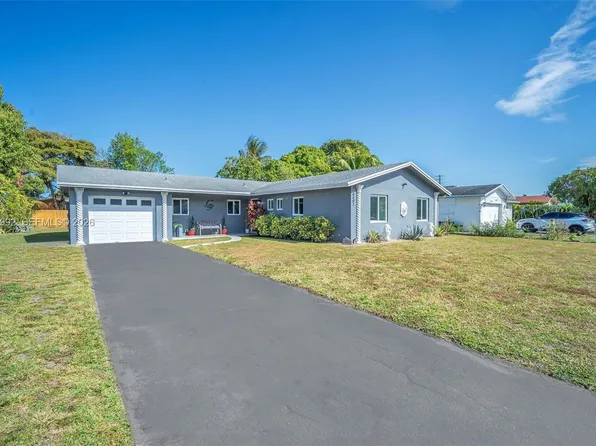 4401 NW 14th St, Lauderhill, FL 33313