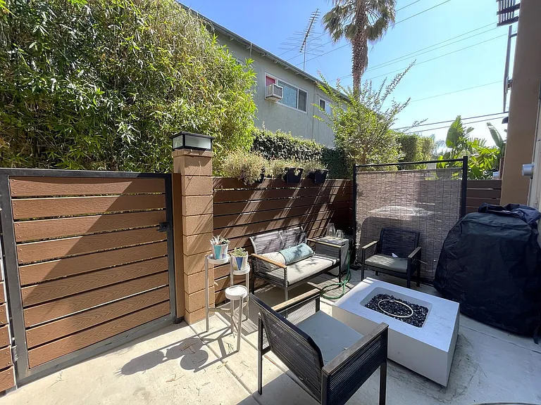 14107 W Monroe Pl — Photo 4