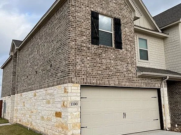228 Honor Code Pl, Granbury, TX 76049