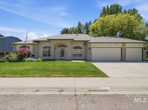 11027 W Wagon Pass St, Boise, ID 83709