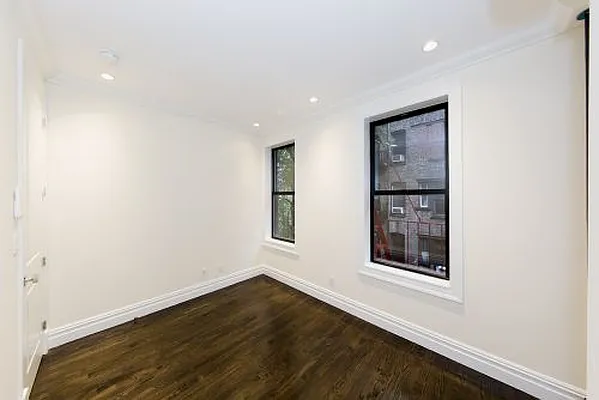 Rented by Voro New York | media 14