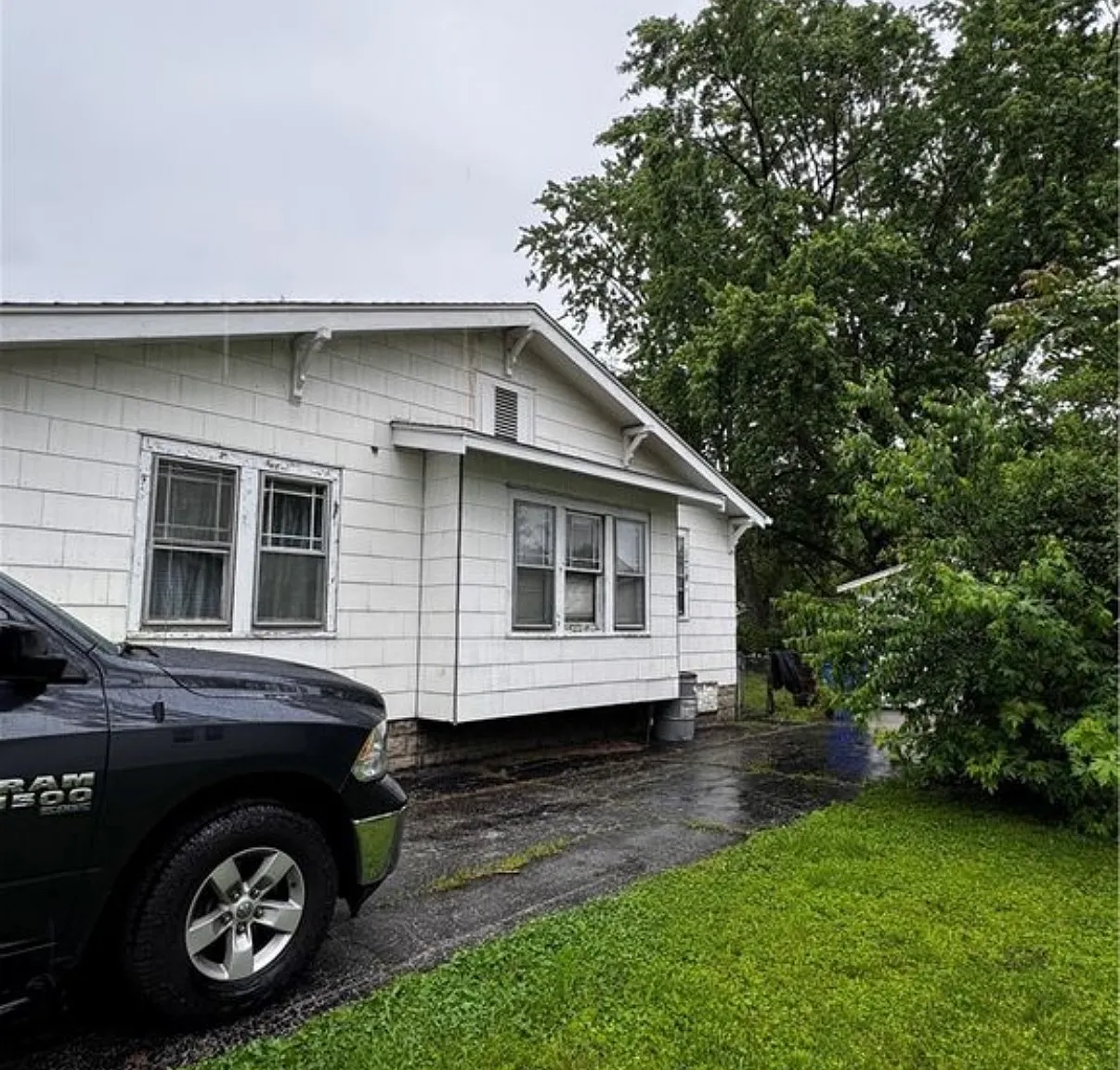 2 bed, 824 sqft, $794 — Photo 3