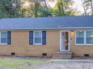 915 Ranch Rd, Florence, SC 29506