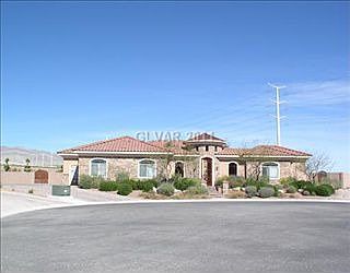 2nd image of 9680 W La Madre Way
