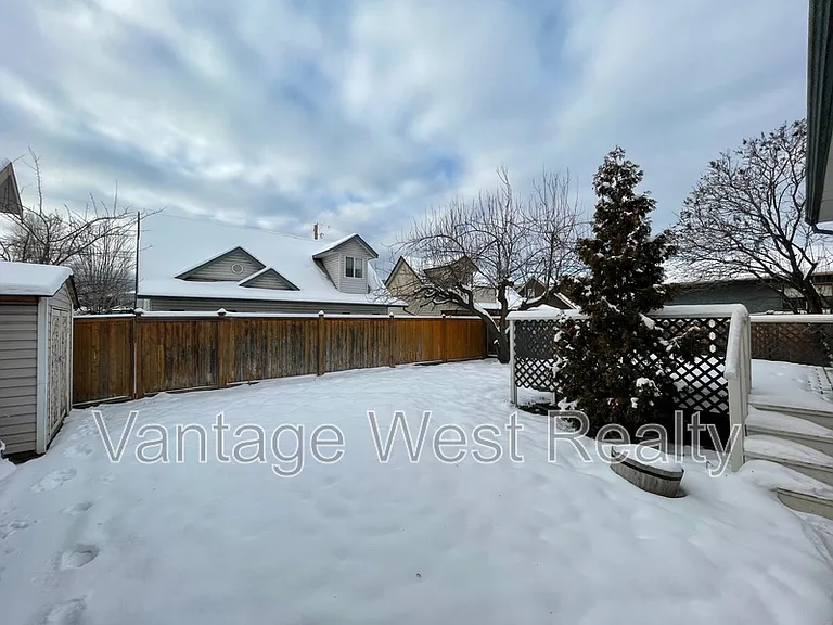1230B Ethel St — Photo 16
