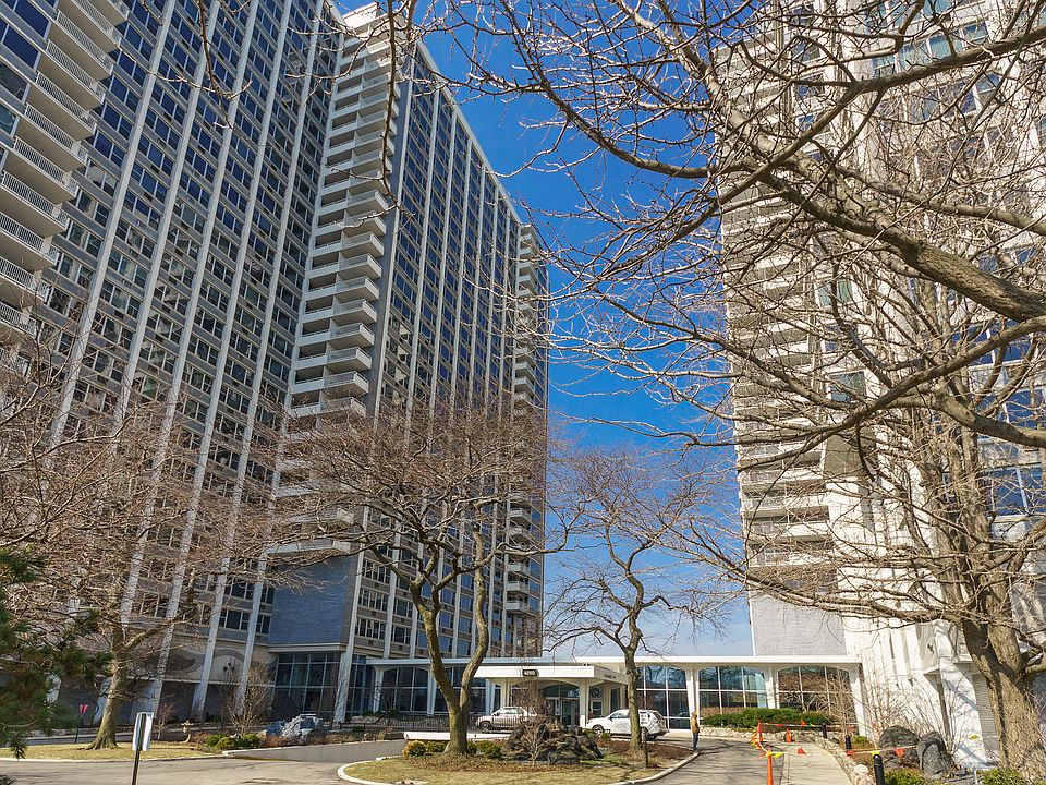 1st image of 4250 N Marine Dr APT 707