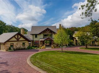 332 Timberidge Trl, Gates Mills, OH 44040