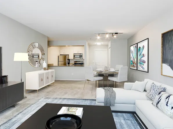 Courtyard Off Main, 136 102nd Ave SE APT 406, Bellevue, WA 98004