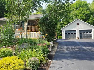 26 Dore Ln, Madison, ME 04950