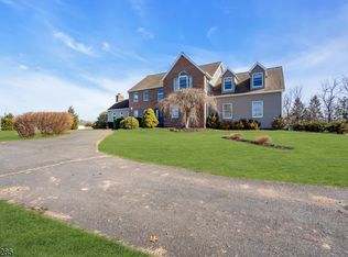 309 Pennington Harbourton Rd, Pennington, NJ 08534