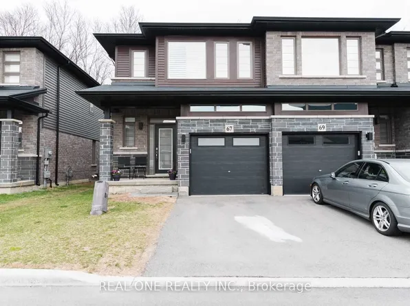 67 Burley Ln, Hamilton, ON L9G 0G5