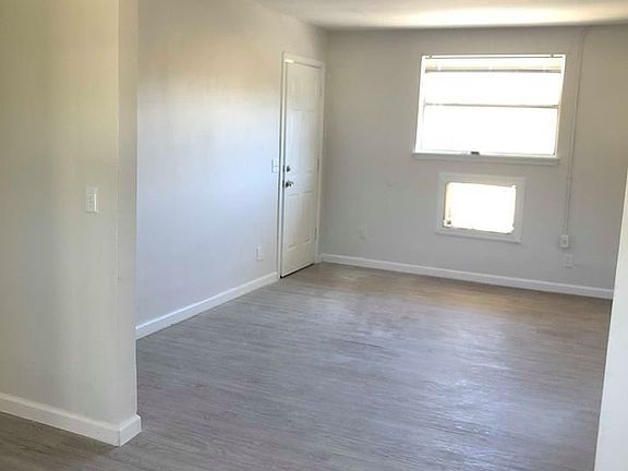 2nd image of 1553 W 36th St APT 1
