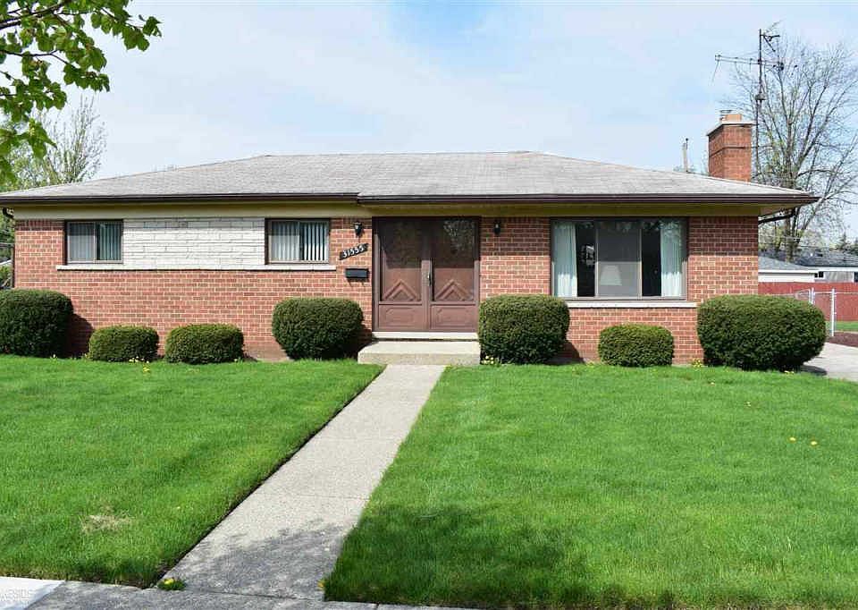 1st image of 31555 Louise Dr