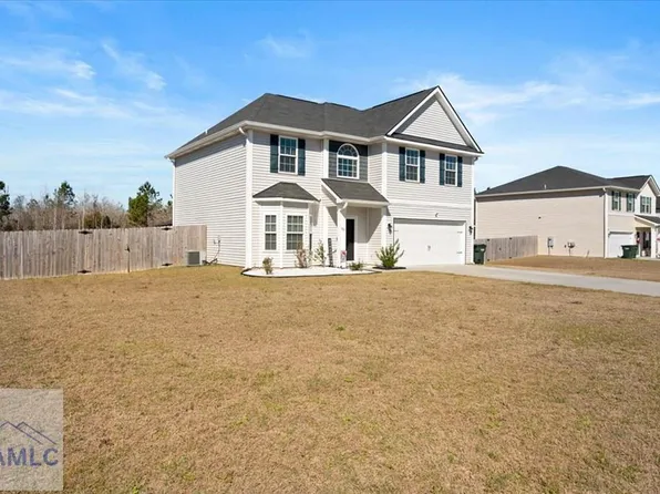102 Summerhill Dr NE, Ludowici, GA 31316